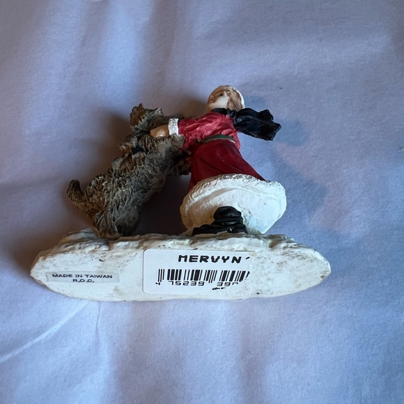 Sweet girl and her dog. Part of a holiday village. - Picture 7 of 8